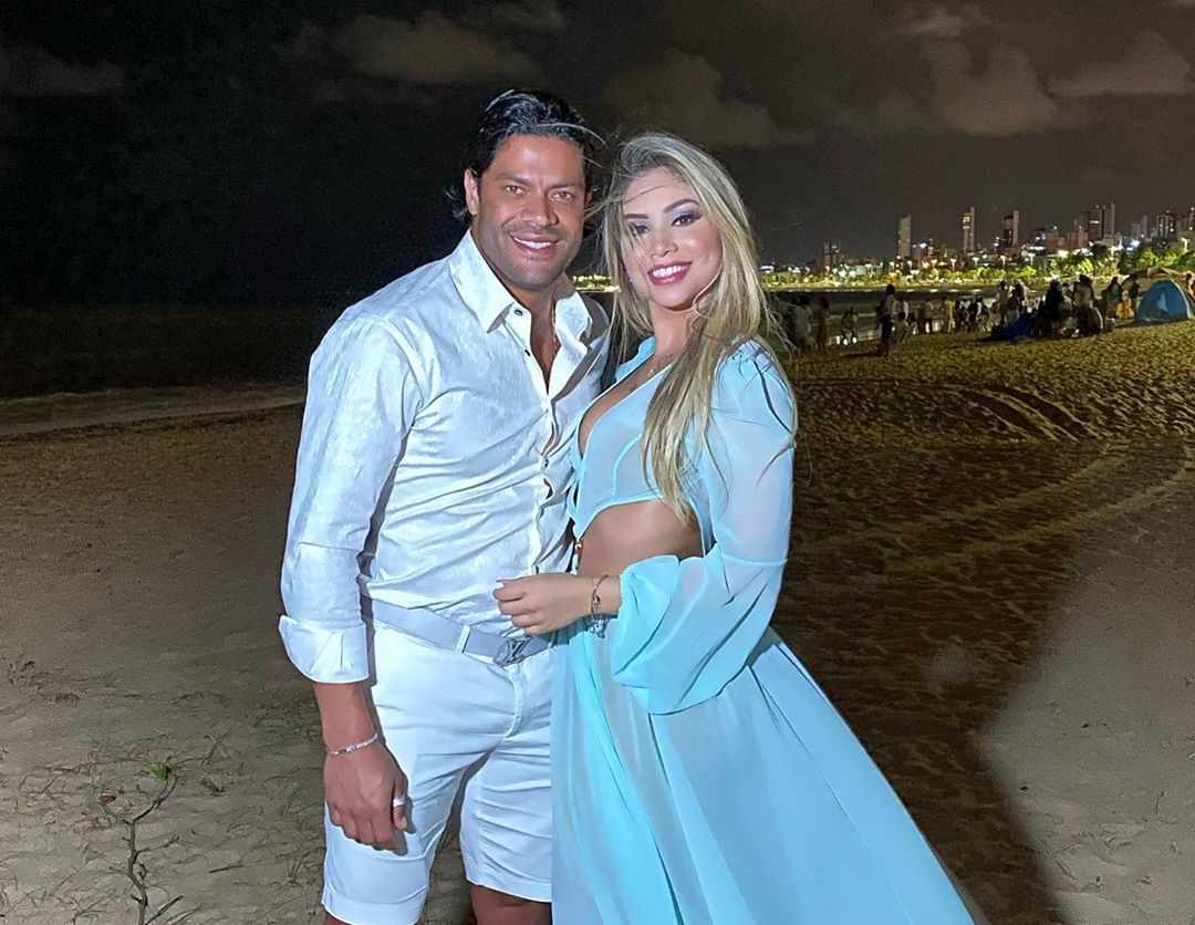 Hulk E Camila Ngelo Marcam Casamento Para Janeiro Em Jo O Pessoa Wscom