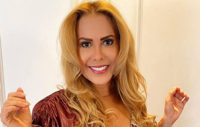 Joelma diz que está há quase três anos sem beijar um recorde WSCOM