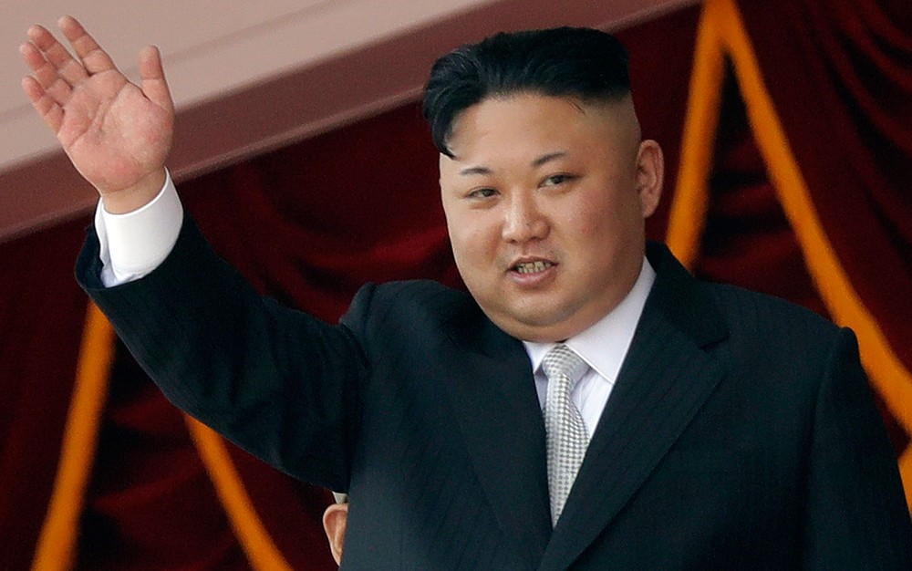 Míssil da coreia do norte sobrevoa japão