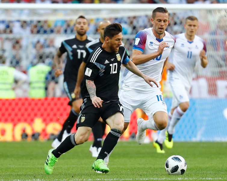 Copa do Mundo tem hoje rodada decisiva para peruanos e argentinos