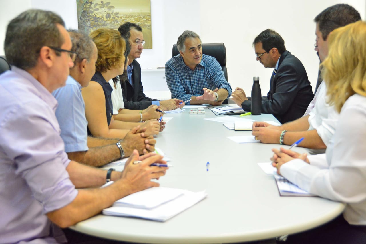Luciano Cartaxo anuncia suspensão das aulas, fecha espaços públicos e modifica expediente | WSCOM