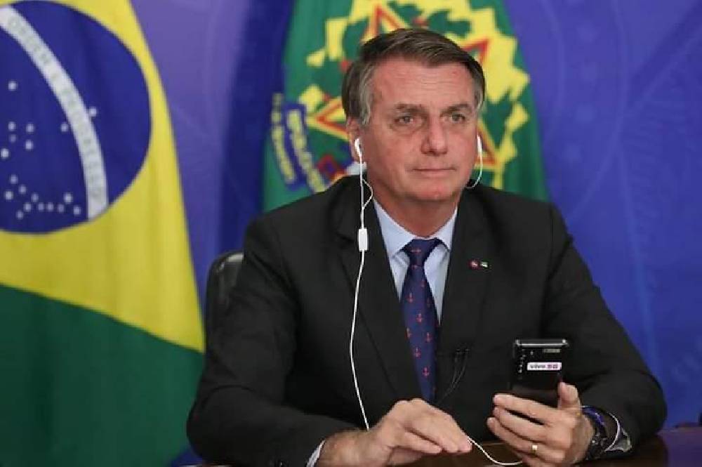 Ameaças à democracia: bolsonaro volta a falar para apoiadores sobre possibilidade de não haver eleições