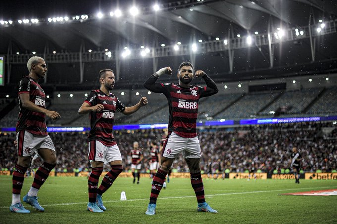 Pênalti para Flamengo contra Santos não foi revisado pelo VAR