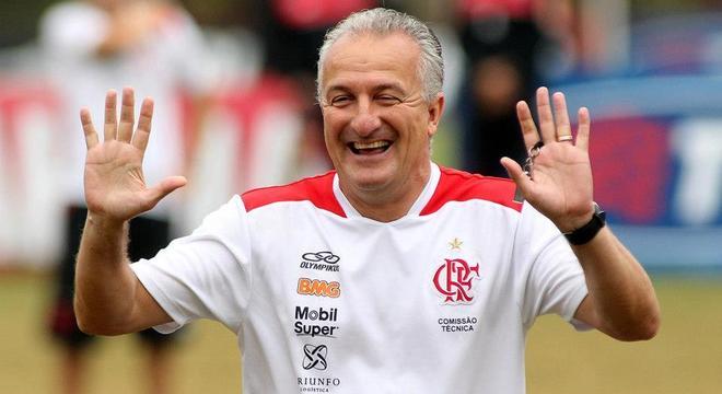 Ex-Coritiba, Gustavo Morínigo é anunciado como novo técnico do Ceará